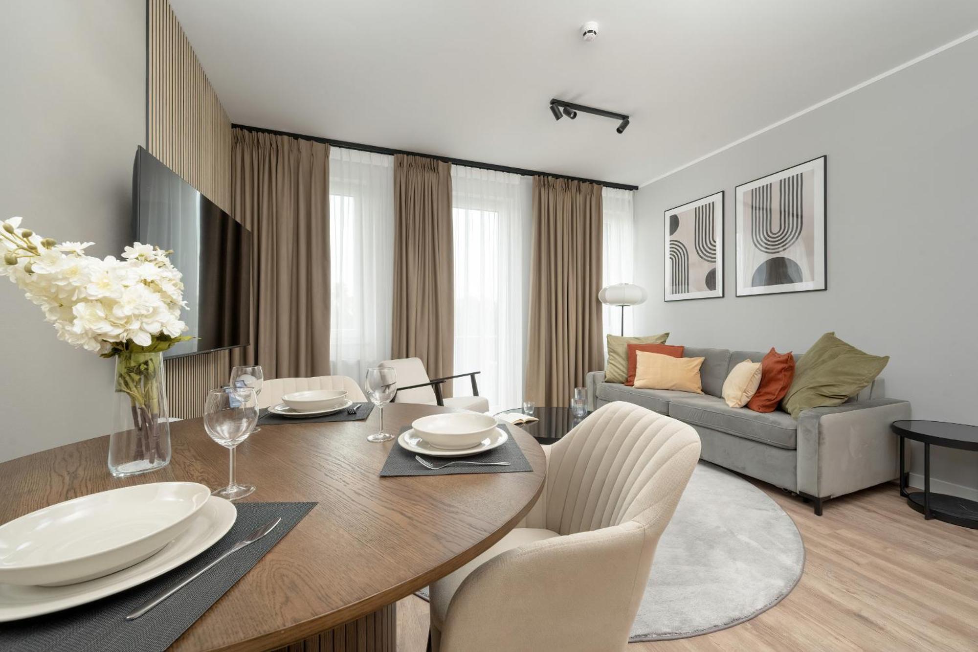 Zwycieska Z Klimatyzacja, Free Garage By Renters Apartament *