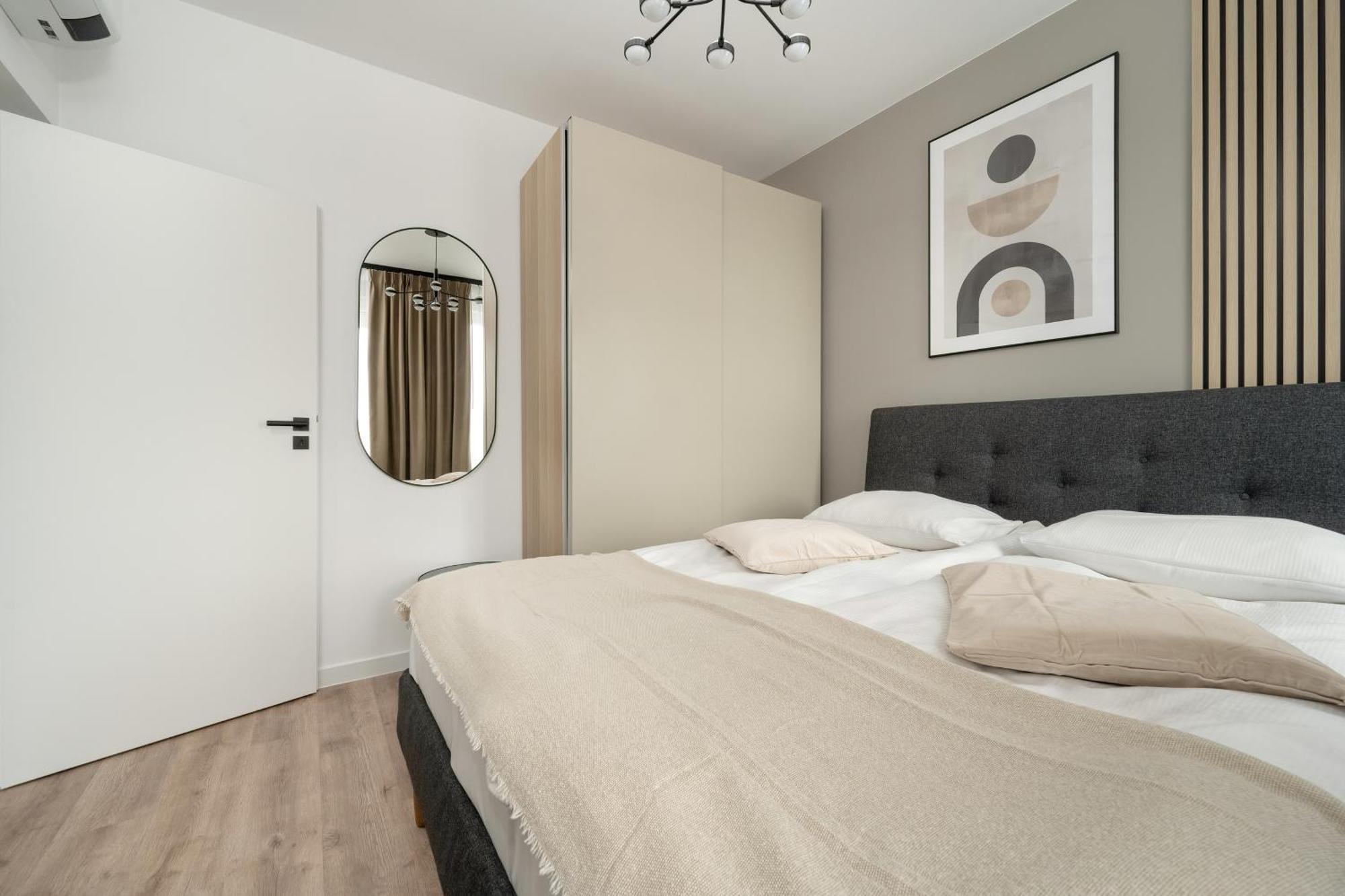 Zwycieska Z Klimatyzacja, Free Garage By Renters *