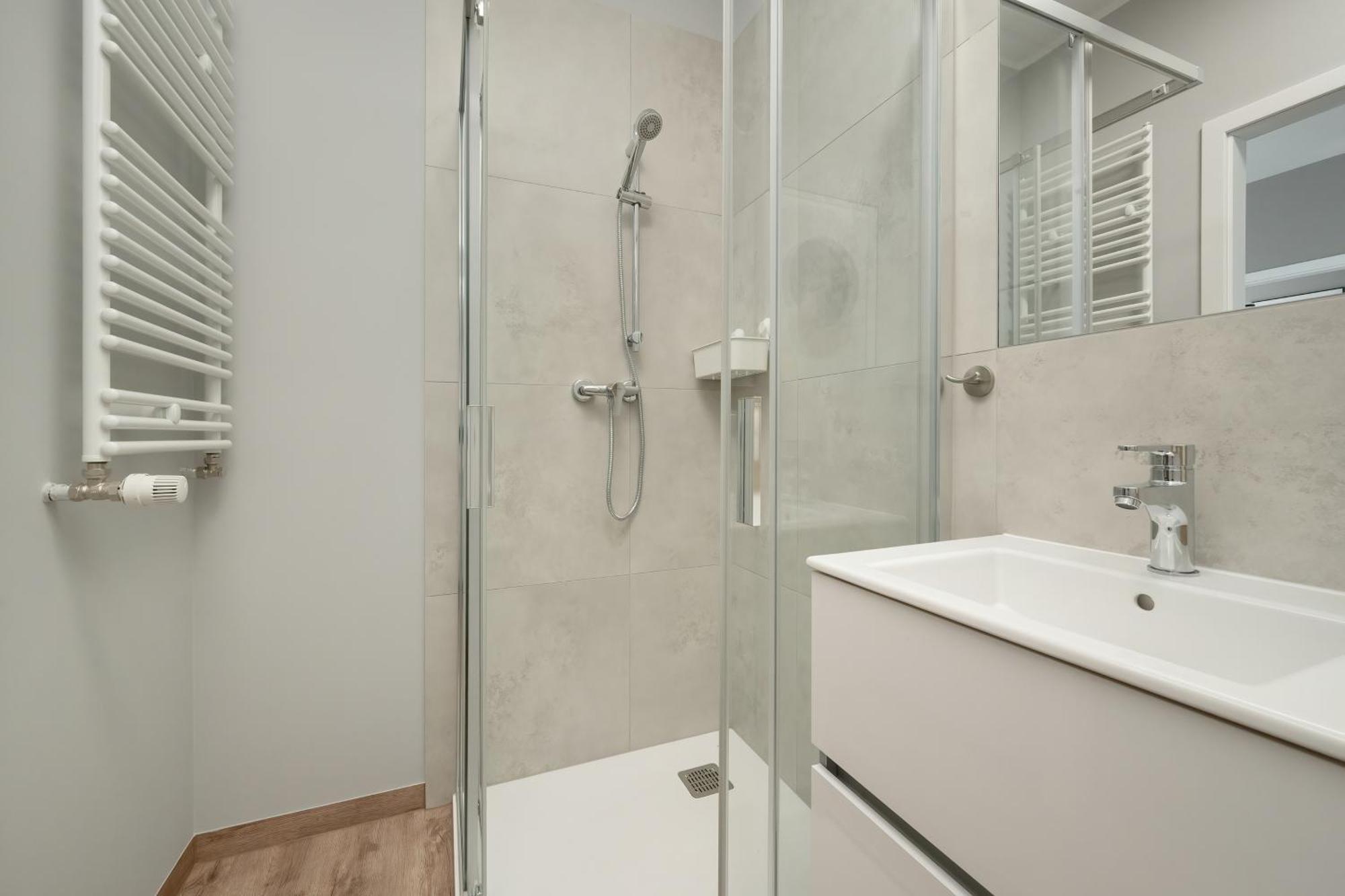 Zwycieska Z Klimatyzacja, Free Garage By Renters Apartament