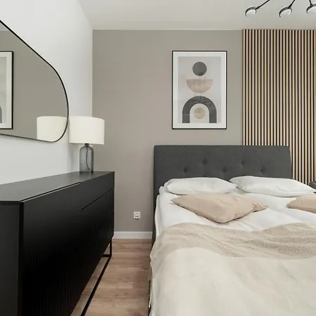 Apartamenty Zwycieska Z Klimatyzacja, Free Garage Wroclaw By Noclegi Renters Екстер'єр фото