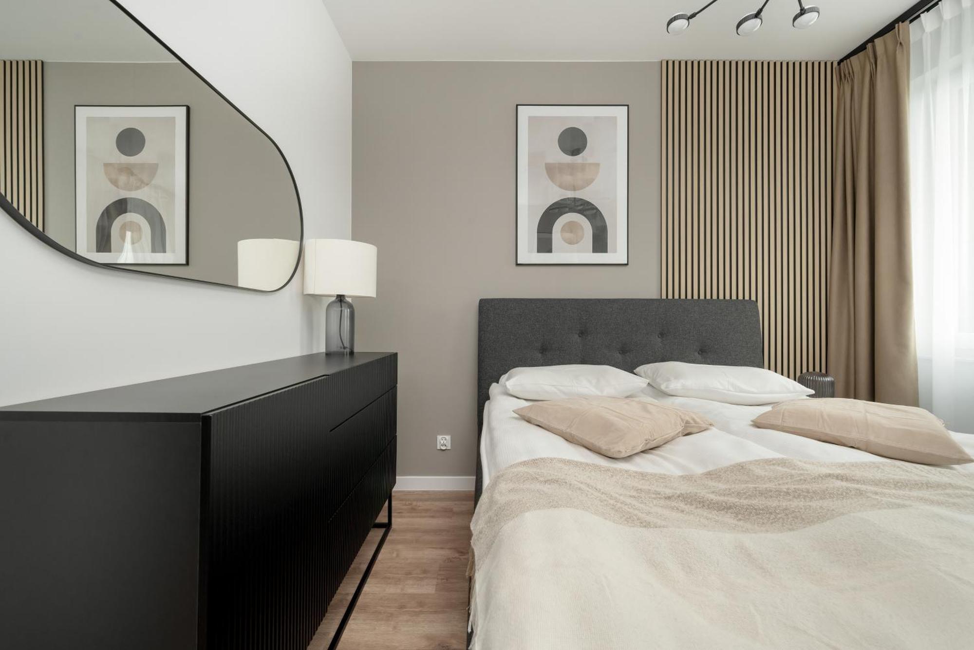 Zwycieska Z Klimatyzacja, Free Garage By Renters Apartment Wroclaw